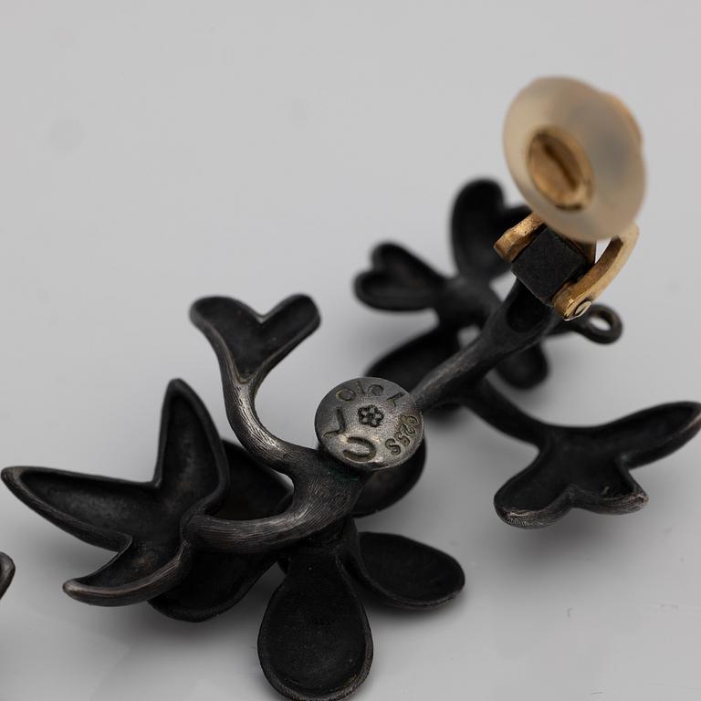 Ole Lynggaard, Earrings, a pair, "Forest", oxidised silver with red gold settings and brilliant-cut diamonds, with additional pendants.