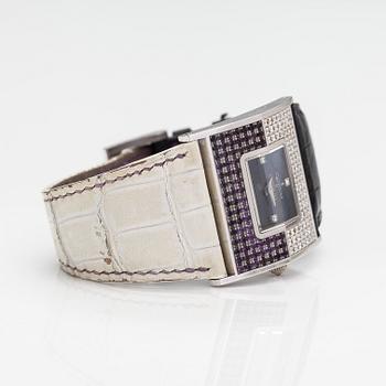 Corum, Facettes, wristwatch, 34 x 29 mm.