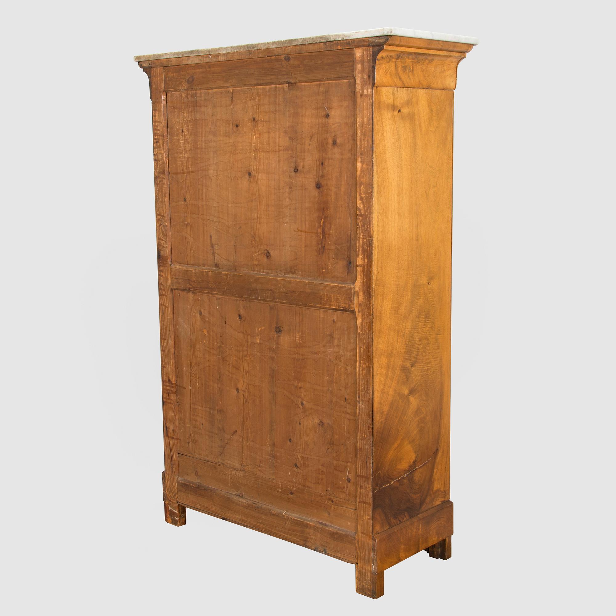 A late 19th century chiffonier.