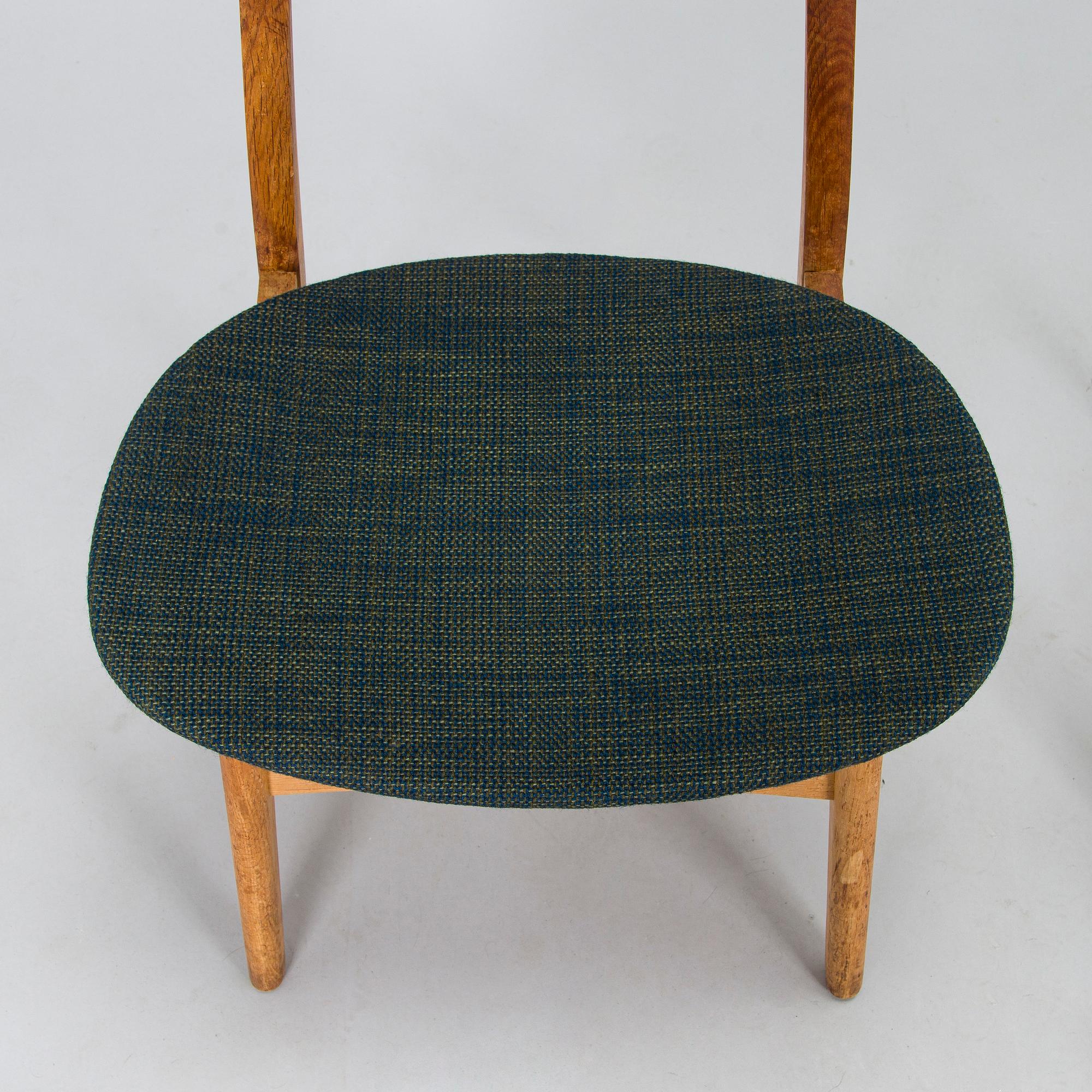 Hans J Wegner, stolar, ett par, "CH-30", Carl Hansen & Søn, Danmark, 1950-60-tal.