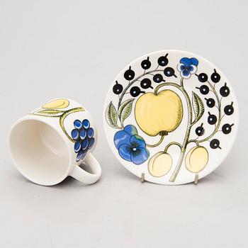 A 7-piece set of 'Paratiisi' porcelain tableware for Arabia, marked after 1980.