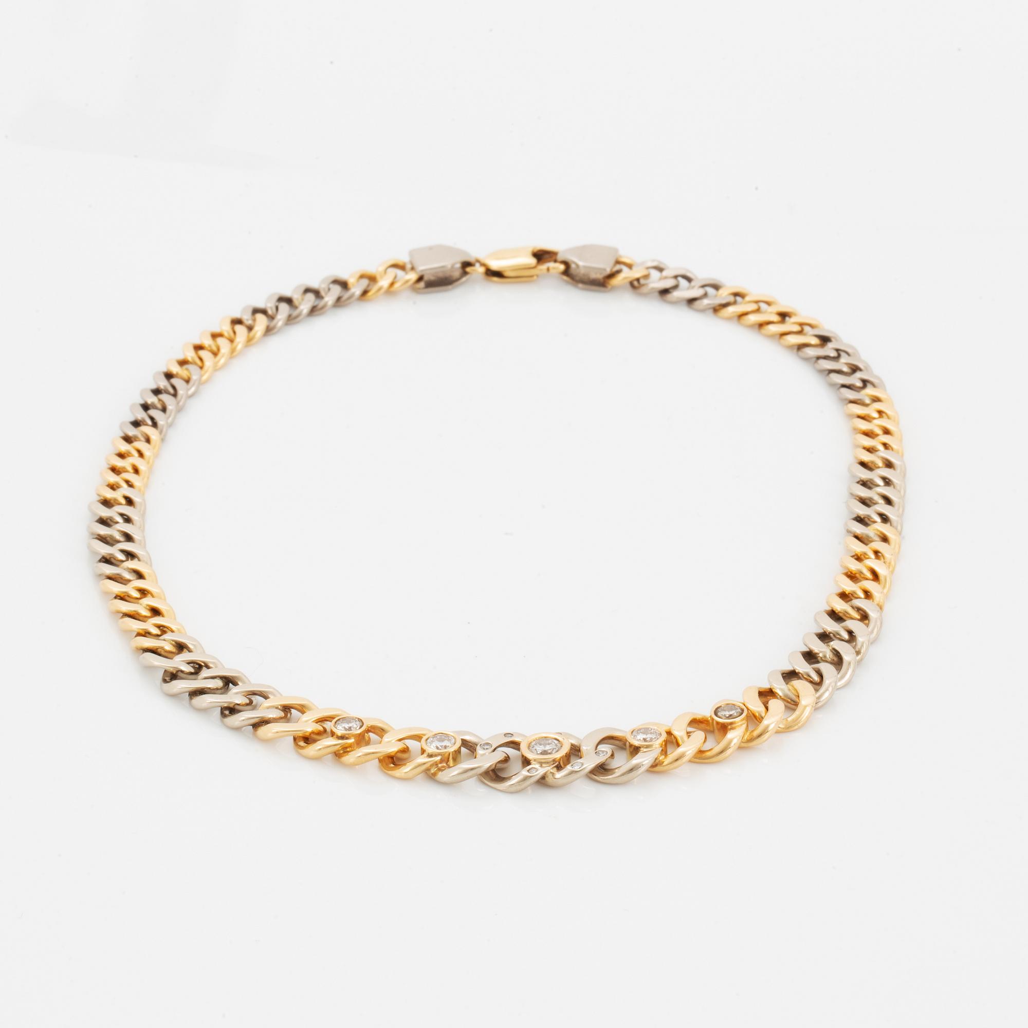 Collier, 18K vitguld och rödguld med briljantslipade diamanter.