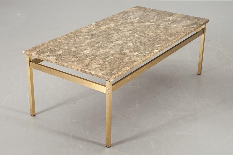 SOFFBORD, onyx. 1900-talets andra hälft.