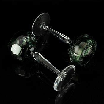 Glas, 12 st, Val St Lambert, Belgien, omkring 1900-talets mitt.