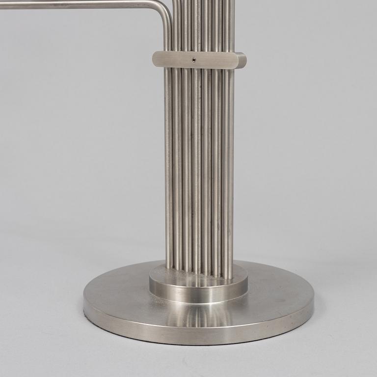 Piet Hein, a 'Karlsvognen' candlestick.
