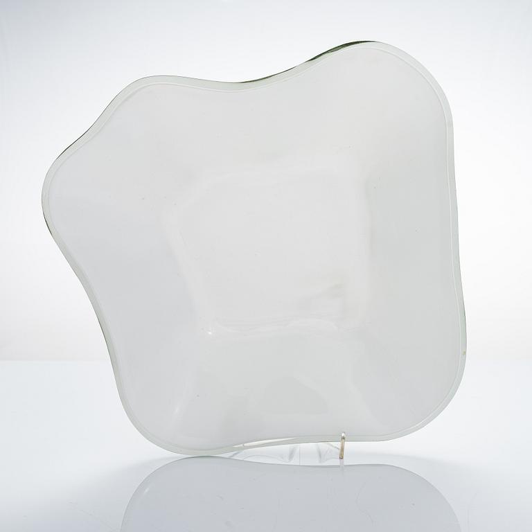 Alvar Aalto, One part of 1950's Aalto flower' glass sculpture signed Alvar Aalto Iittala.