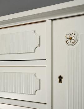 SIDEBOARD, gustaviansk stil, 1900-talets andra hälft.