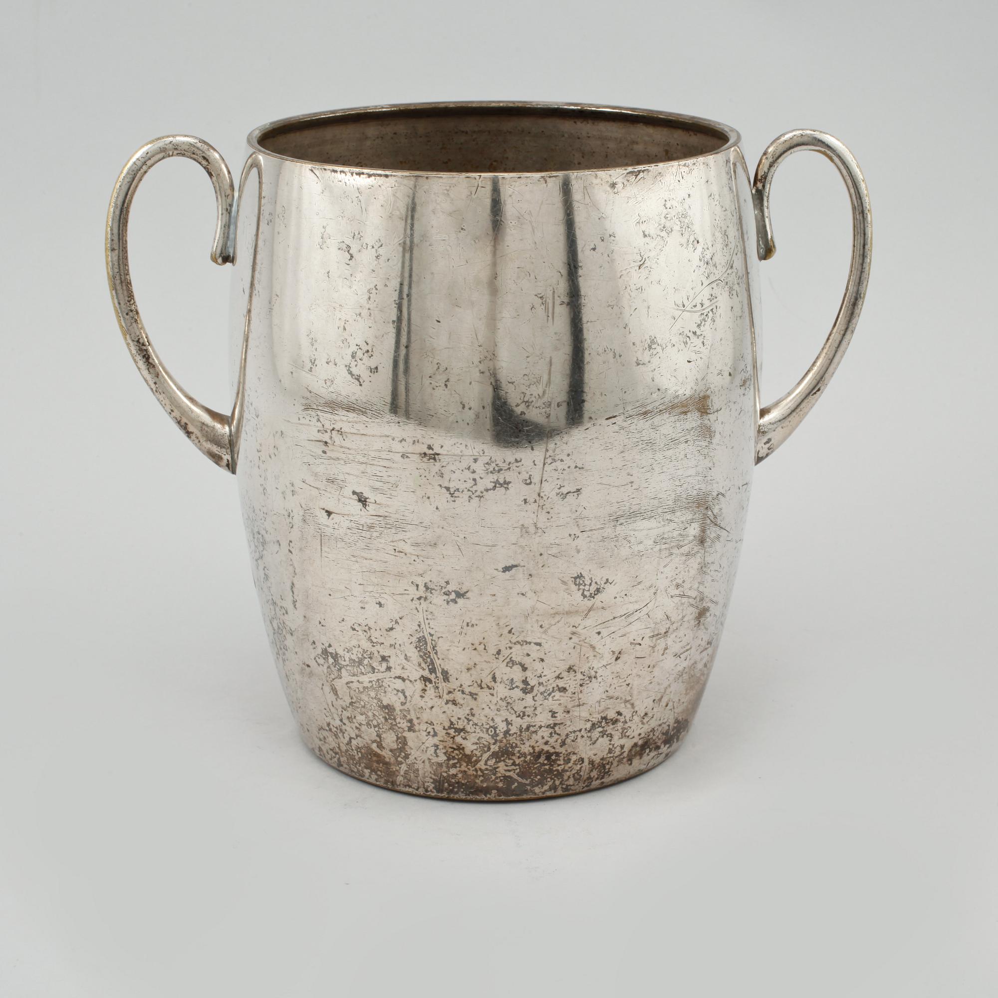 VINKYLARE, nysilver, 1900-talets första hälft.