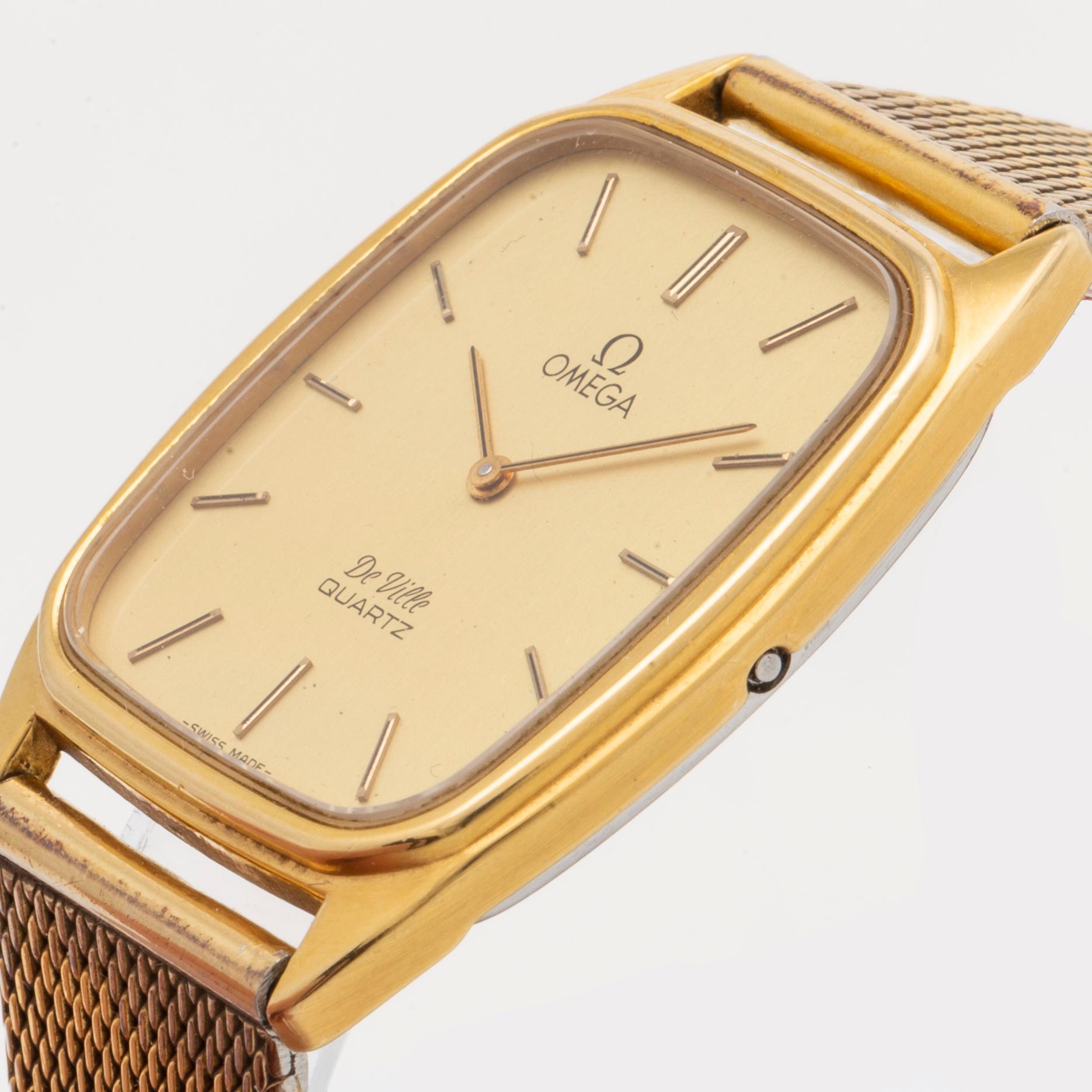 OMEGA, De Ville, wristwatch, 28,5 x 30,5 (37,5) mm.