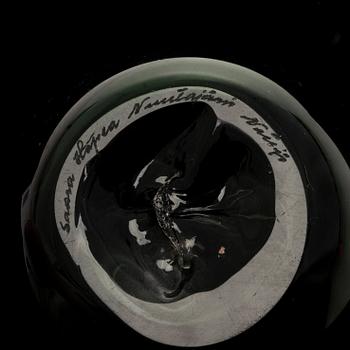 SAARA HOPEA, MALJAKKO, "Taifuuni", lasia, signeerattu Saara Hopea Nuutajärvi Notsjö.