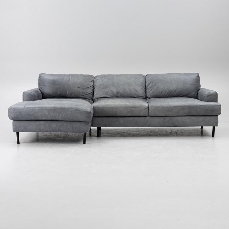A contemporary "Notting Hill" sofa by Carl Zambetta, Italy.