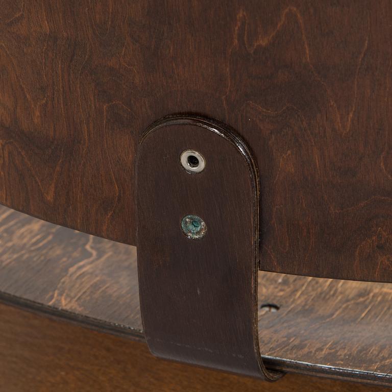 Ilmari Tapiovaara, A mid-20th-century 'Domus' chair.