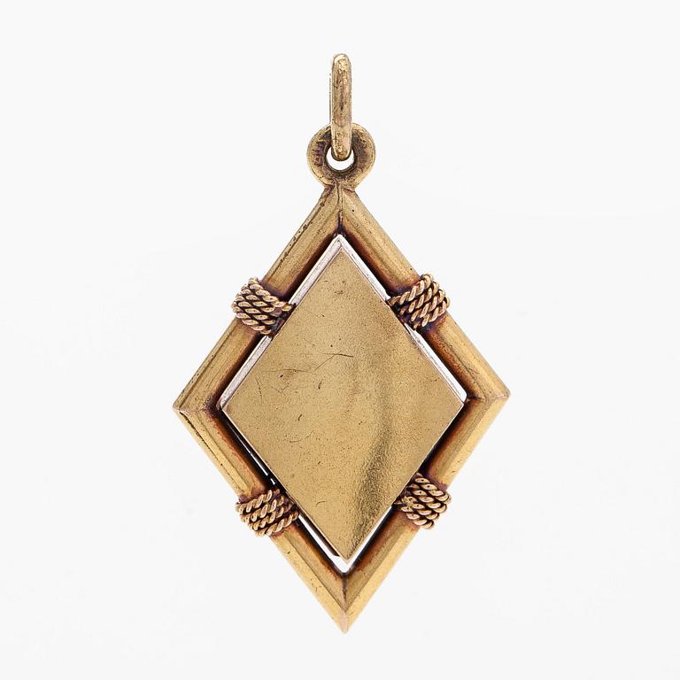 Medaljong, fasettslipad rubin, rosenslipade diamanter, 14K (56) guld, Ryssland 1908-1926.