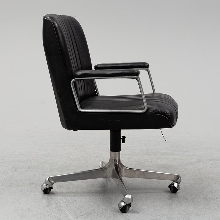 OSVALDO BORSANI, executive desk with armchair, Tecno Italy, 1970's.