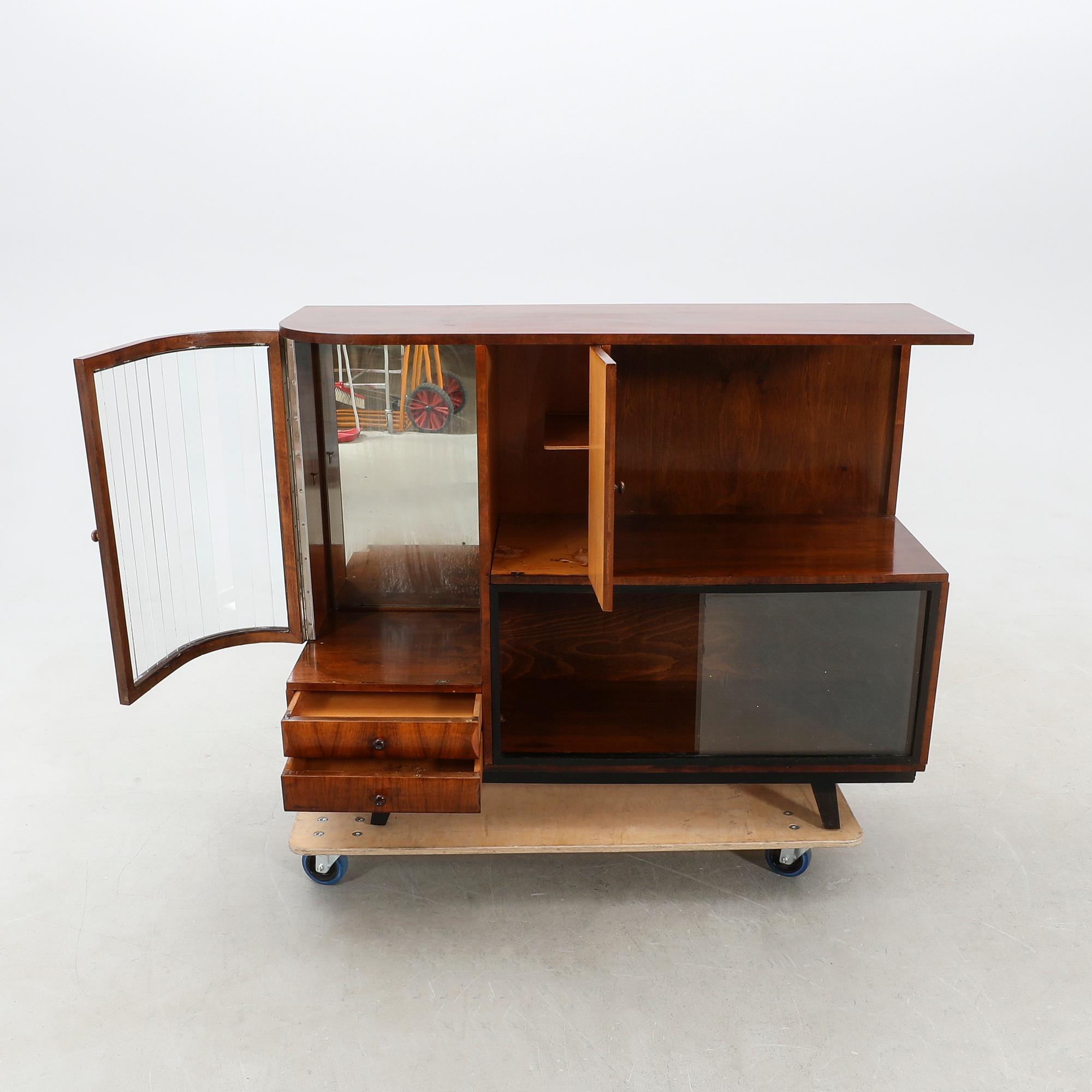 Skåp/sideboard Art Deco 1930/40-tal.