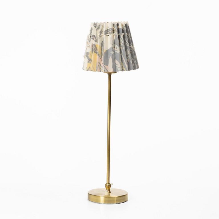 Josef Frank, a model 2332 table lamp.