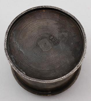 TOBAKSBURK, tenn, datering 1816.