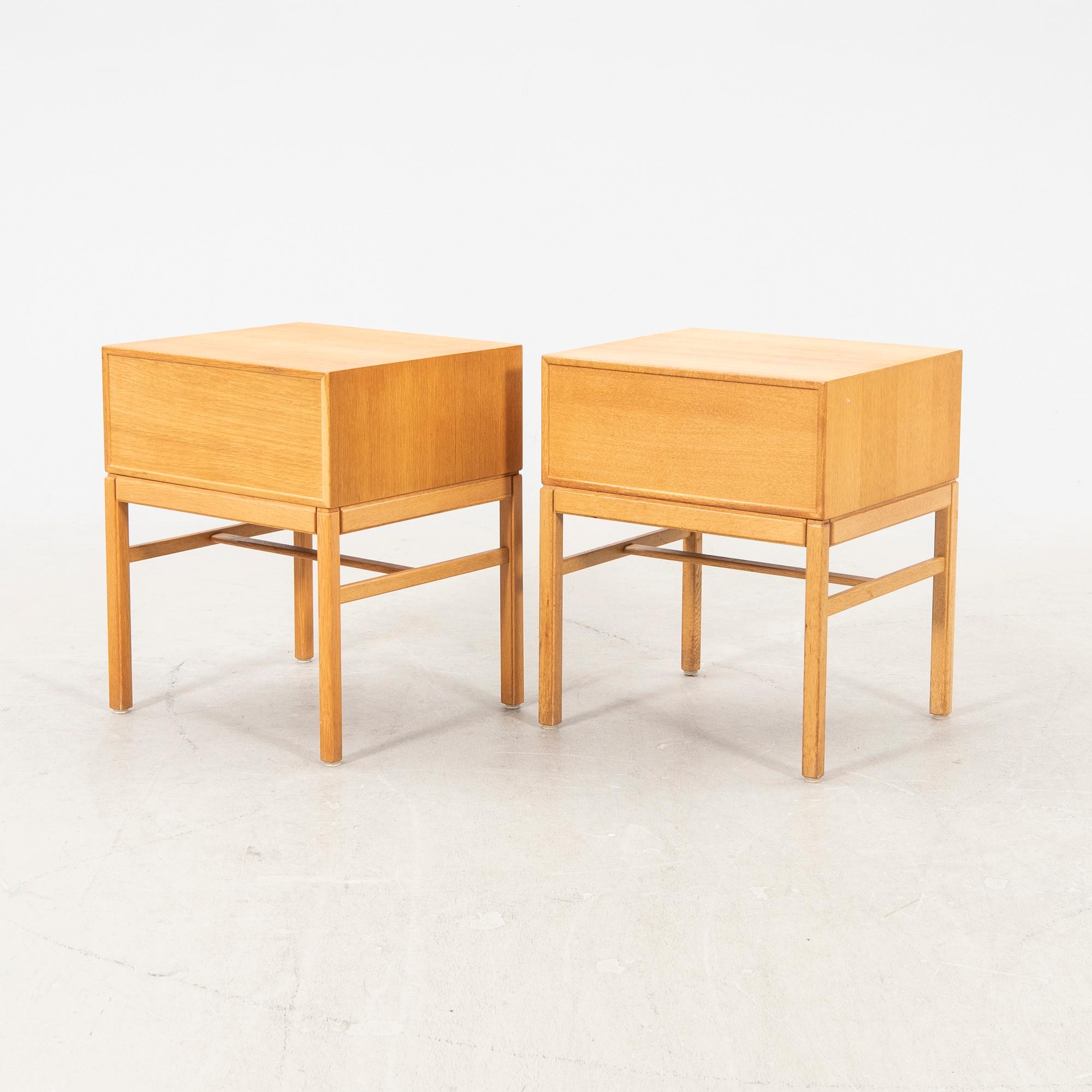 Sven Engström and Gunnar Myrstrand, a pair of oak bedside tables, "Casino", Tingströms, Bra Bohag, 1960s.