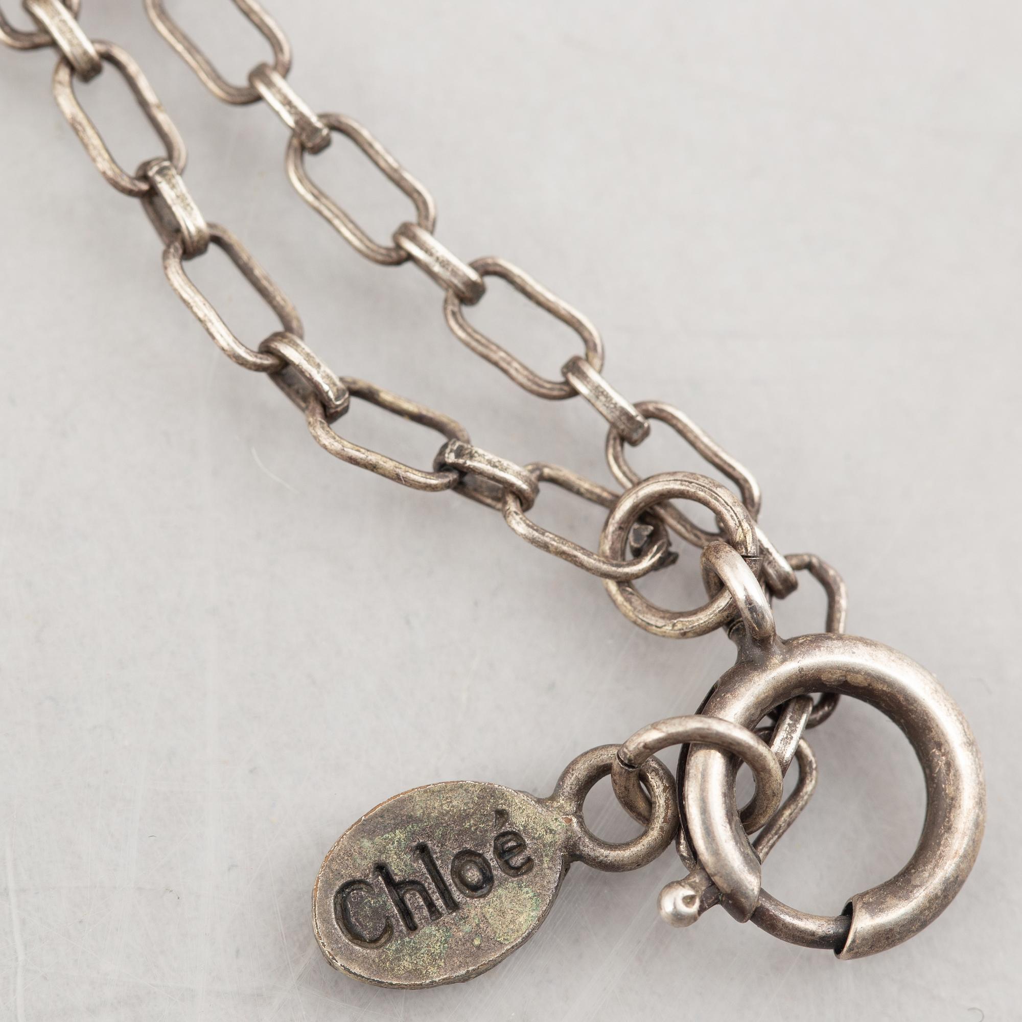 Chloé, collier.