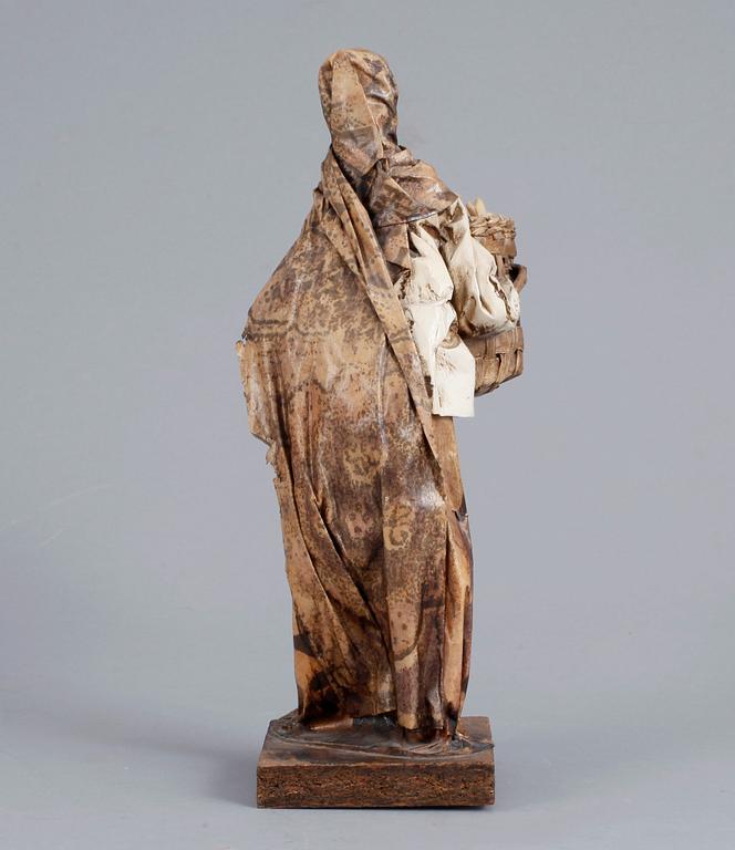 FIGURIN, papier mache samt lergods, 1900-talets andra hälft.