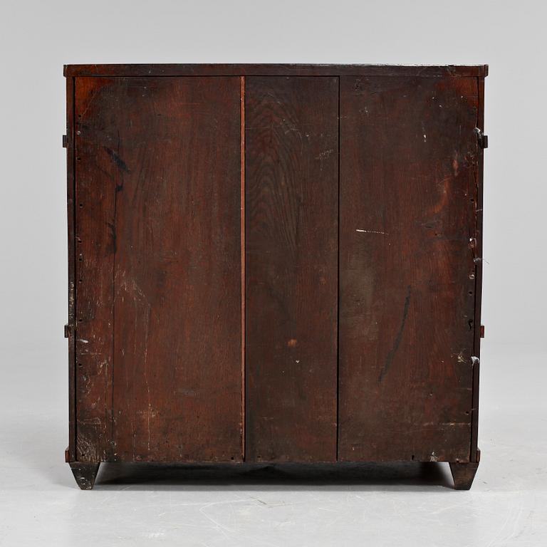 BYRÅ, empire, 1800-talets första hälft.