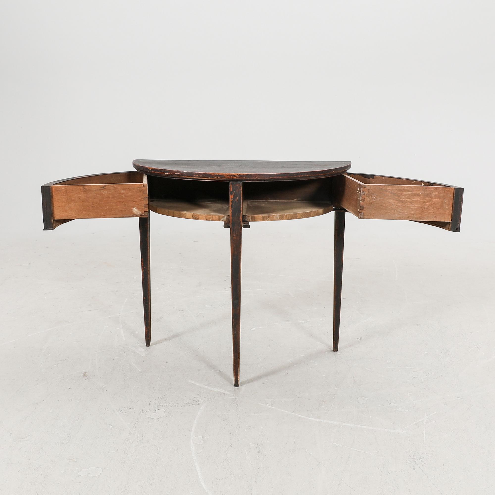 Konsolbord/sideboard Louis XVI 1800-tal.