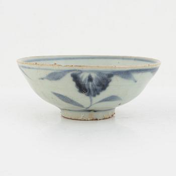 A group of thirteen cups, a bowl and a cup holder, four saucers, partly China and 18th century,