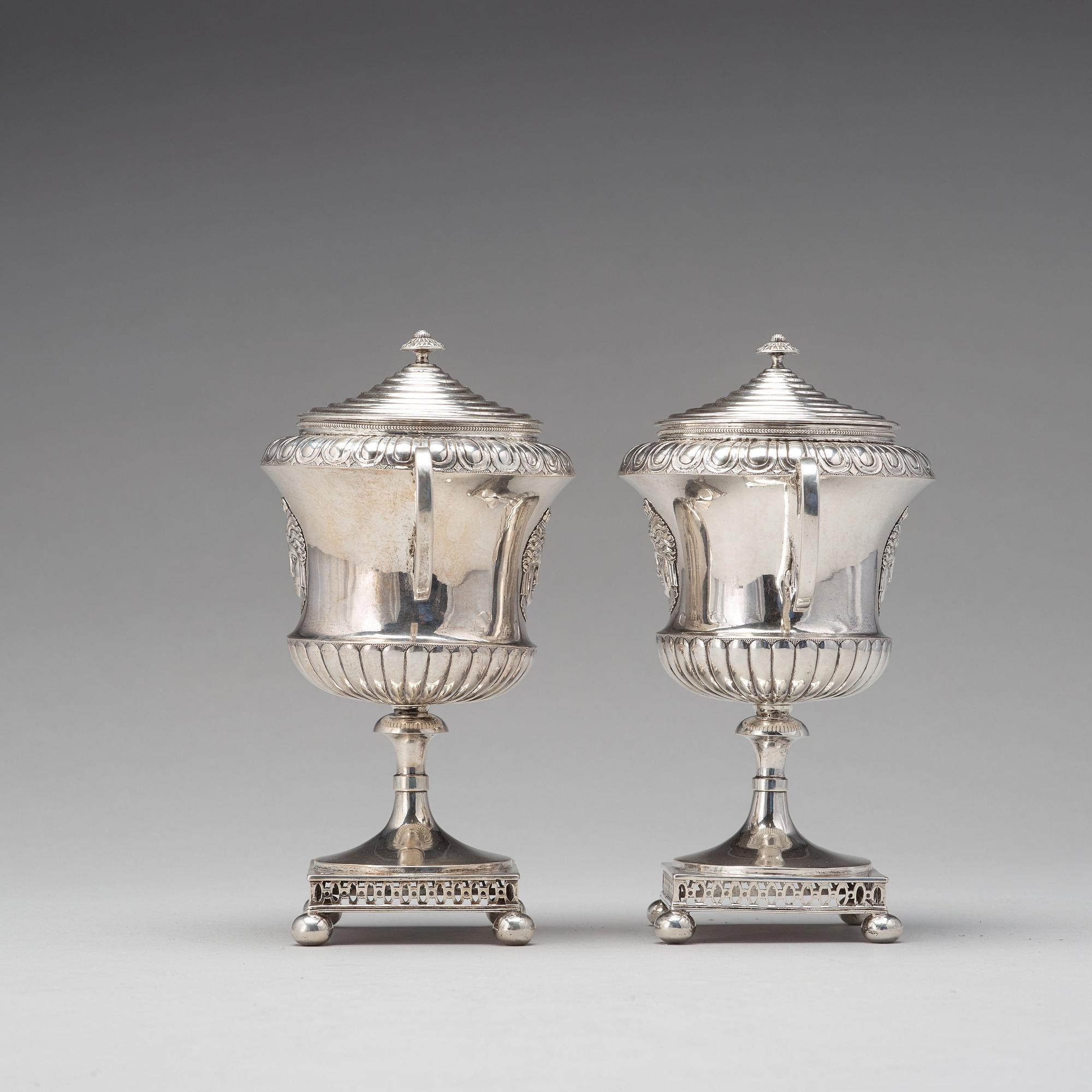 Pehr Zethelius, sockerskålar, ett par, silver, Stockholm 1799. Sengustavianska.