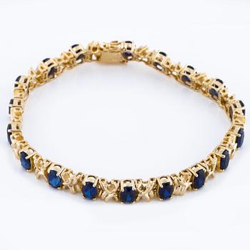 BRACELET, a sapphire bracelet.