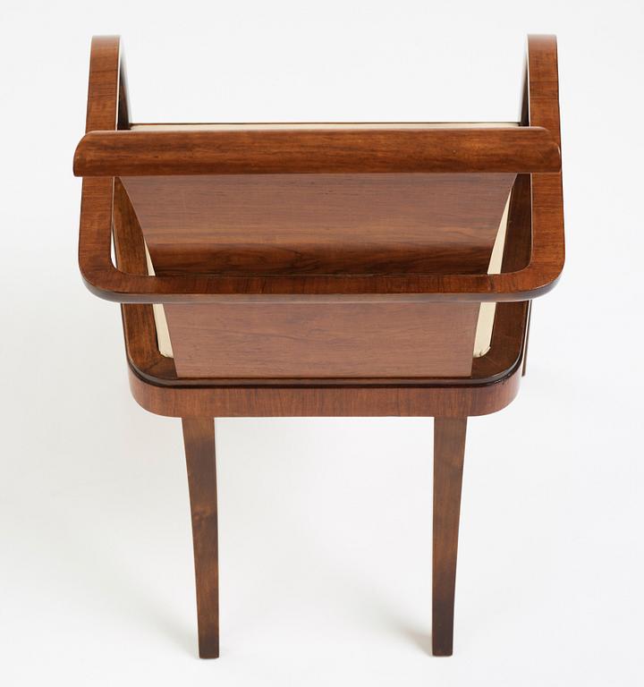 Kurt von Schmalensee, a desk and armchair, executed by AB David Blomberg for the Stockholm exhibition in 1930.