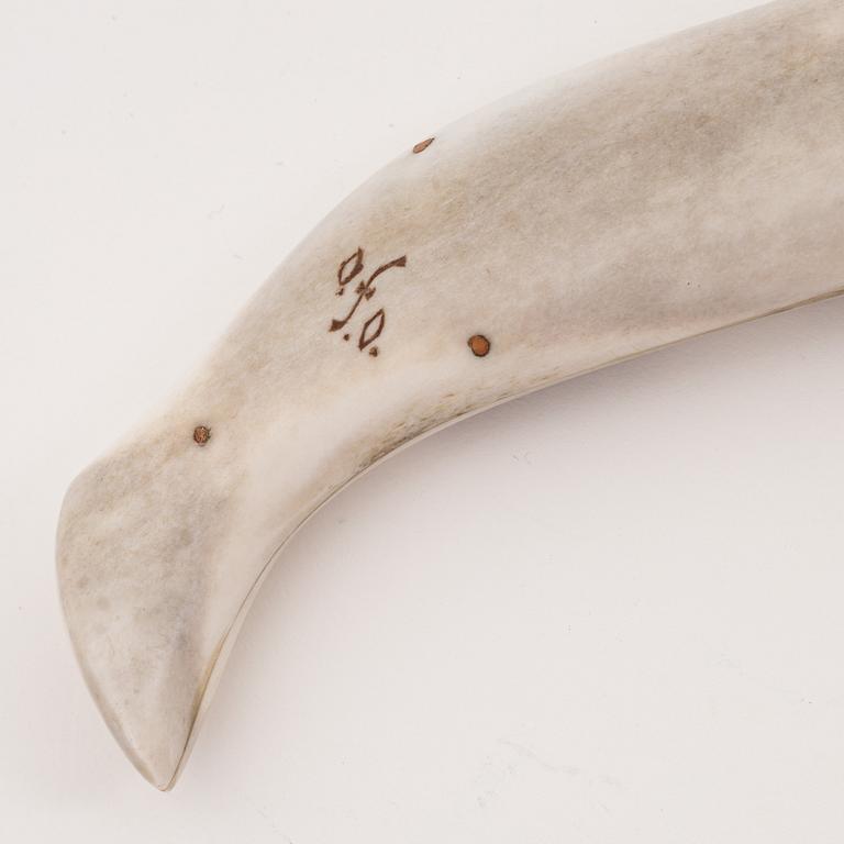 A reindeer horn knife by Olle Olsson, signed.