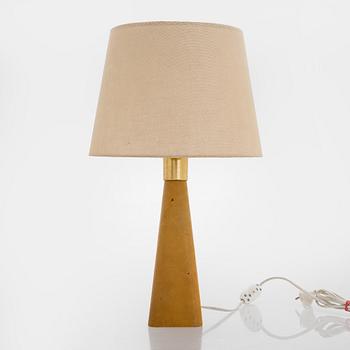 Lisa Johansson-Pape, a table lamp, model 3099, Stockmann Orno, mid 20th century.