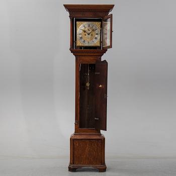 An English longcase clock, signed Tho Shindler, Canterbury. Ca 1800.