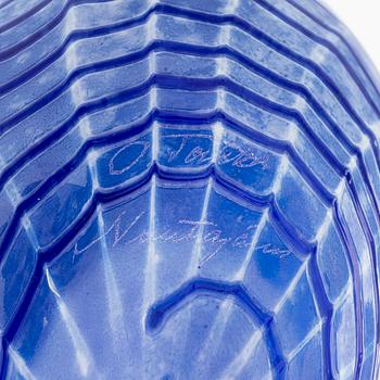 Oiva Toikka, a "Blue Bird" glass bird, signed O. Toikka, Nuutajärvi.