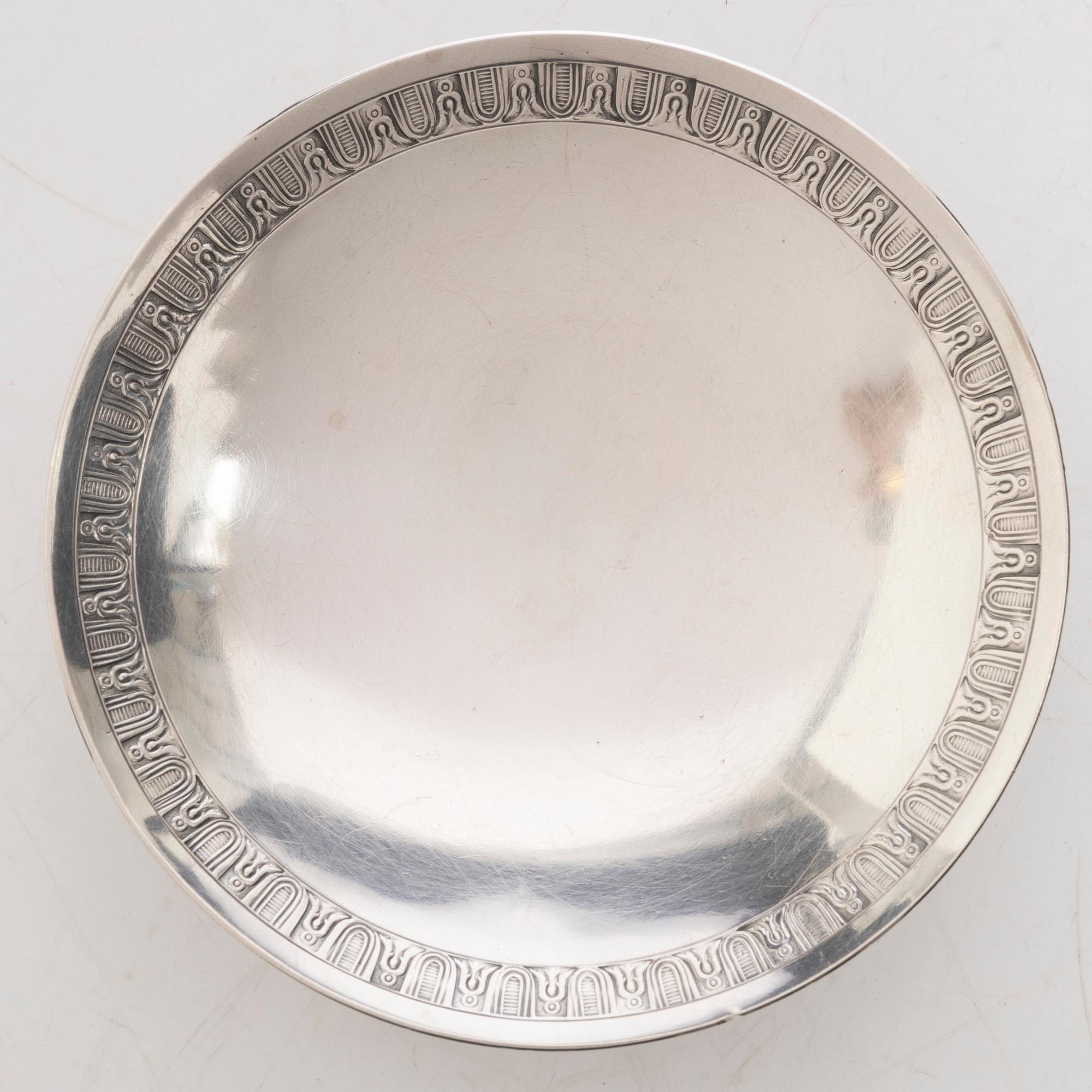 Atelier Borgila, skål/fat, sterling silver, Stockholm 1945.