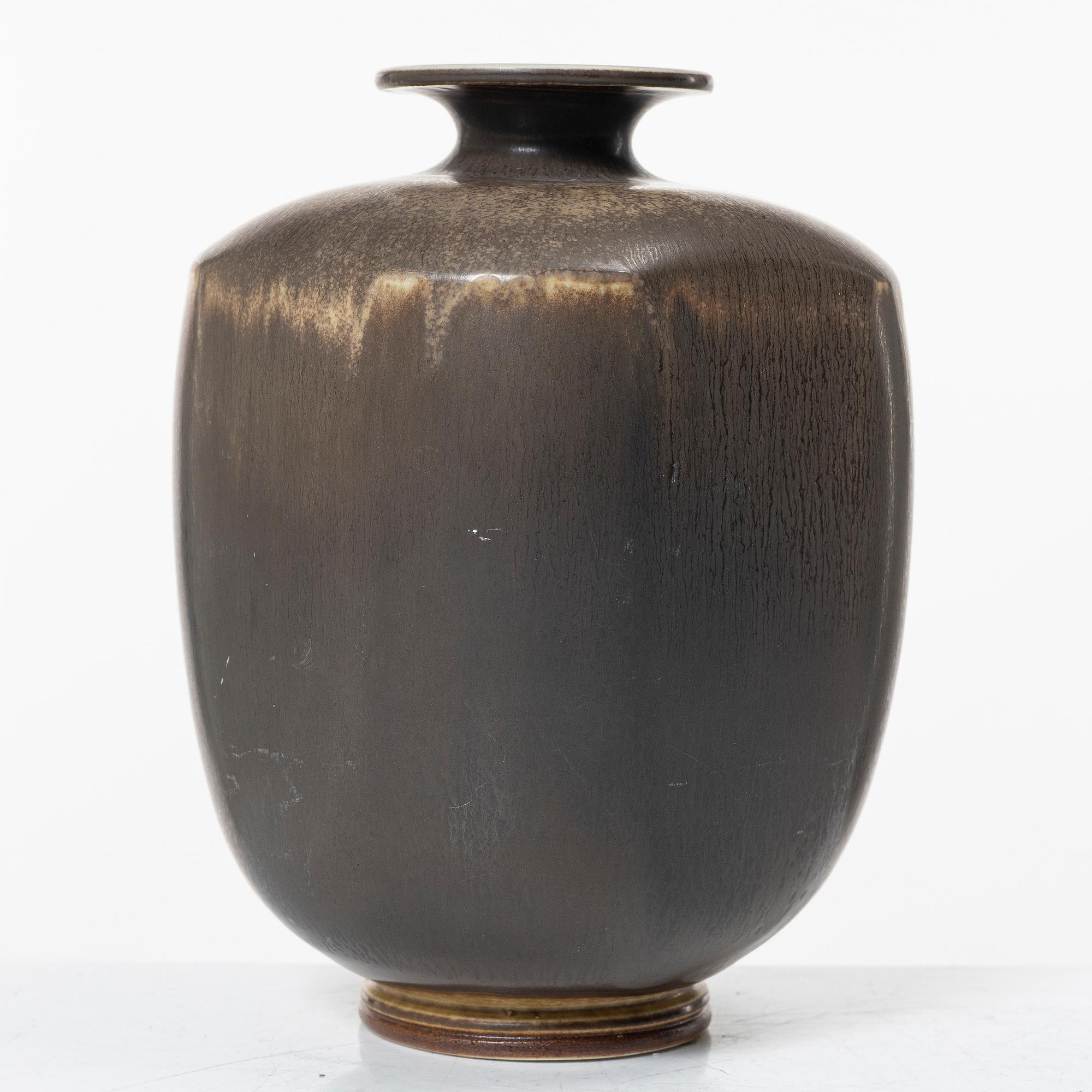 Berndt Friberg, a stoneware vase, Gustavsberg Studio, Sweden, 1974.