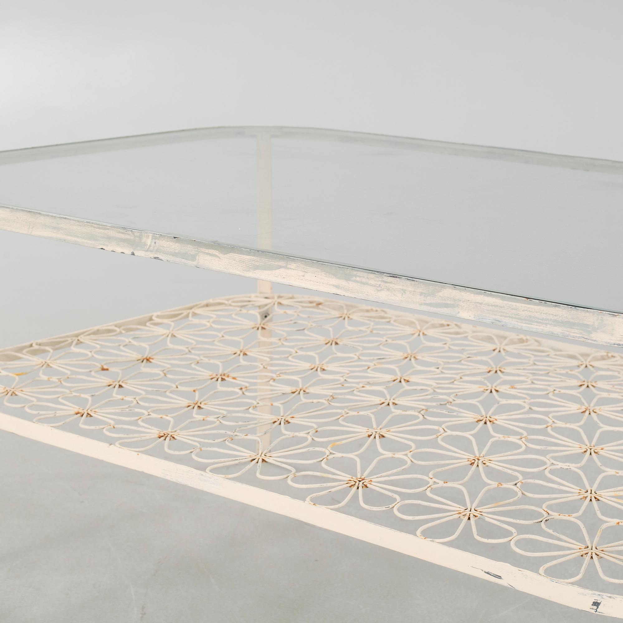 TRÄDGÅRDSBORD, 1900-talets mitt.