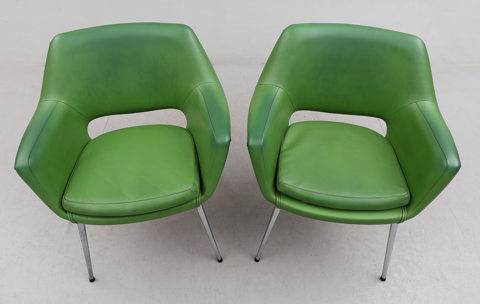 FÅTÖLJER, 1 par, 1900-talets andra hälft.