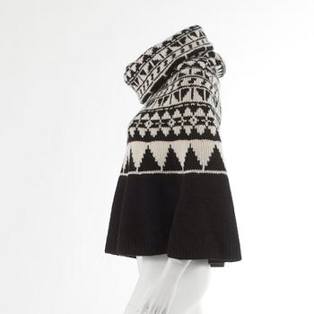 RALPH LAUREN, a black and white chasmere and mohair poncho. Size M/L.