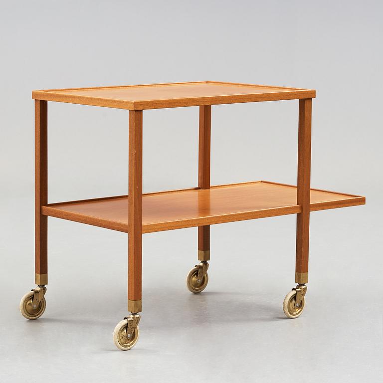 JOSEF FRANK, tevagn, modell 470, Firma Svenskt Tenn.