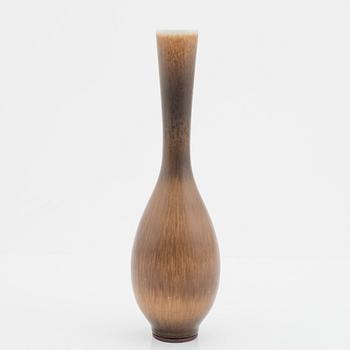 Berndt Friberg, an stoneware vase, Gustavsberg studio, Sweden 1962.