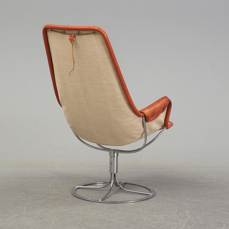 A 'Jeston' easy chair by Bruno mathsson for Dux, second half of the 20th century.