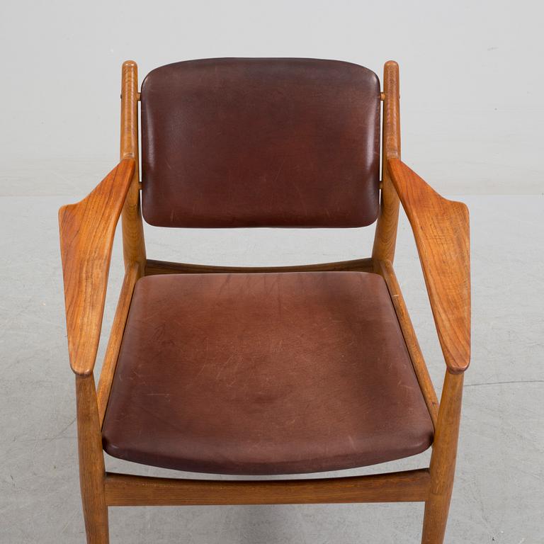 ARNE VODDER, a "51A" armchair, Denmark, 1950's/60's.