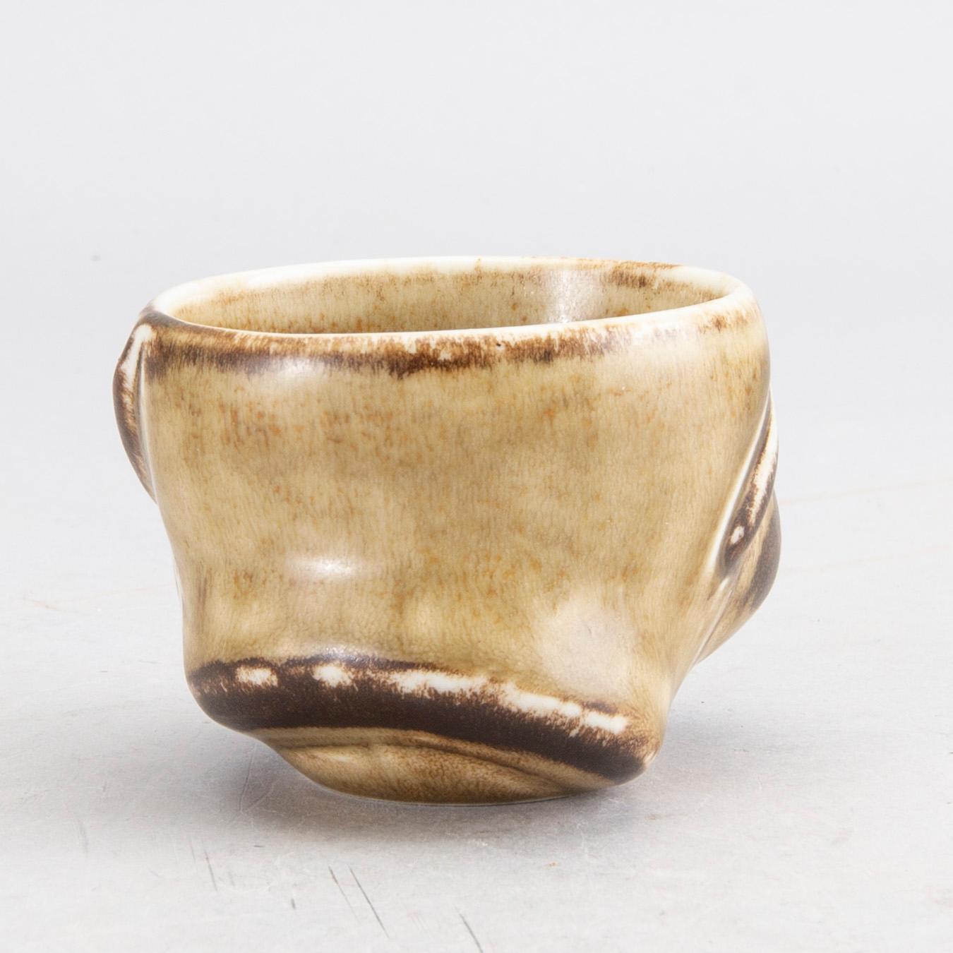 Stoneware bowl by Axel Saltso, Royal Copenhagen, Denmark.