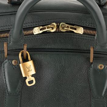 Louis Vuitton, weekend bag, "Taïga Kendall PM".