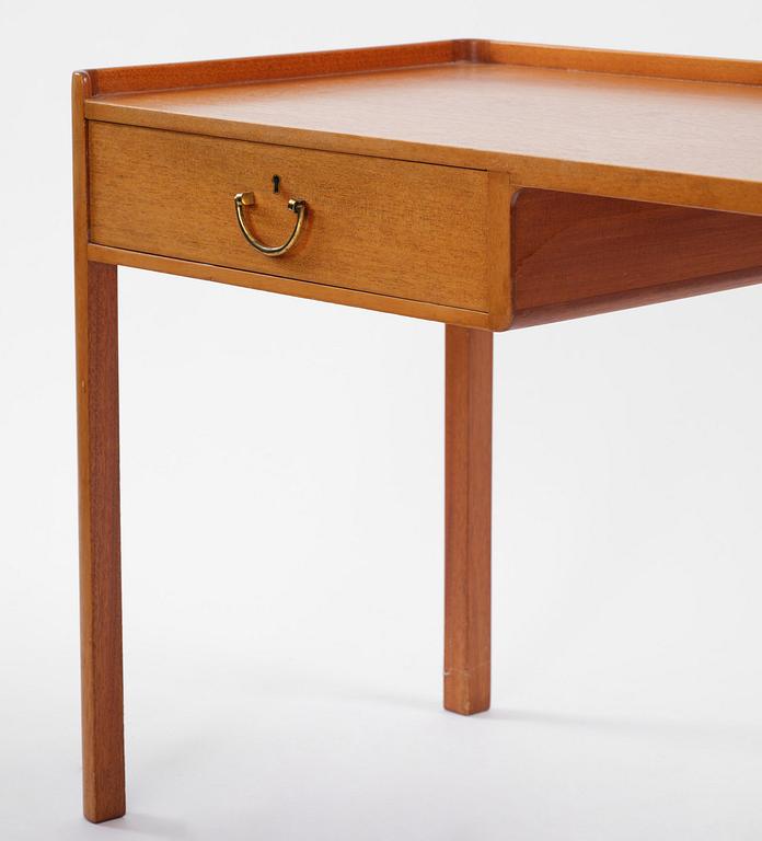 Josef Frank, a vanity table model "B 650", Firma Svenskt Tenn, 1940s-50s.