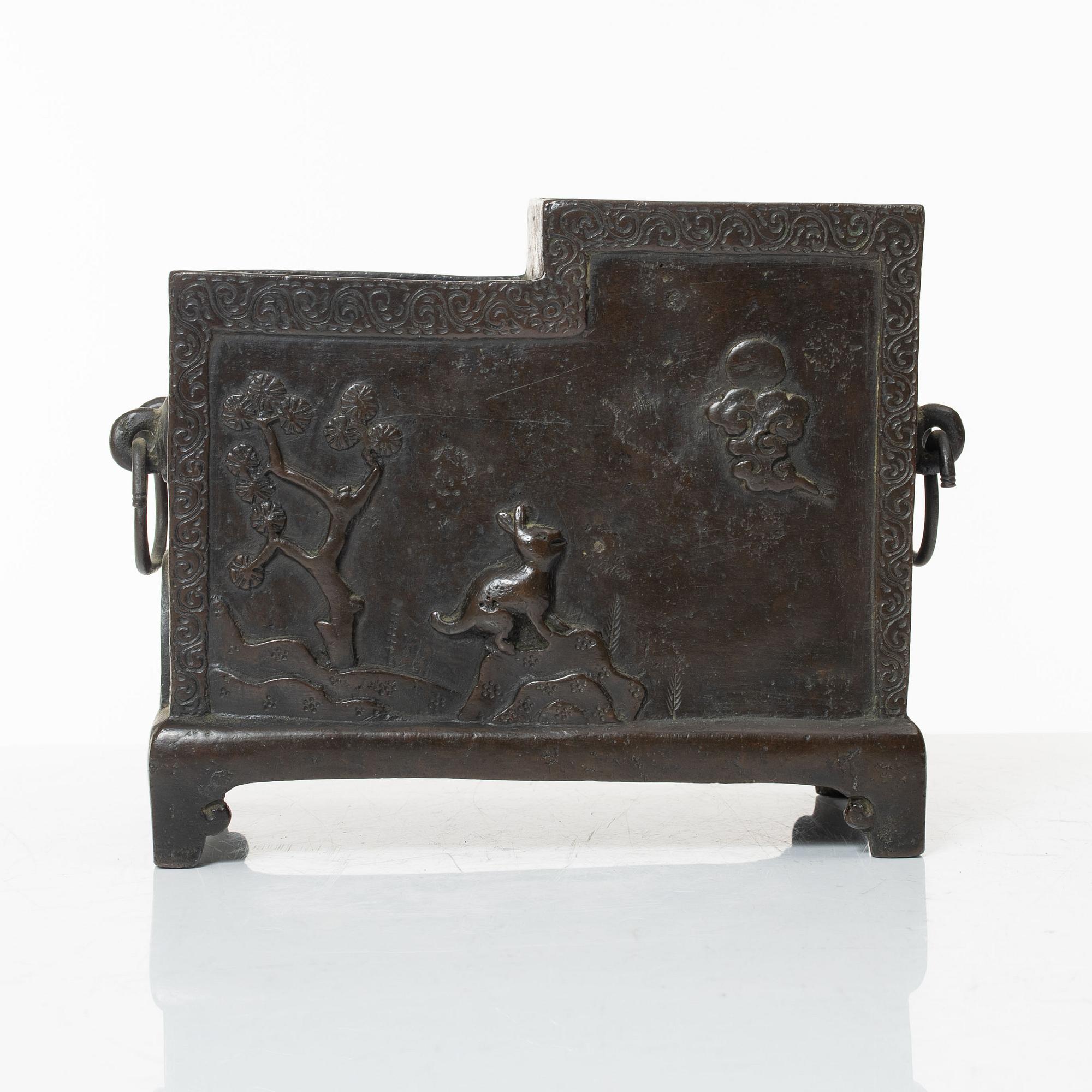 Sakevärmare / ställ, brons, Japan, Meiji (1868-1912).