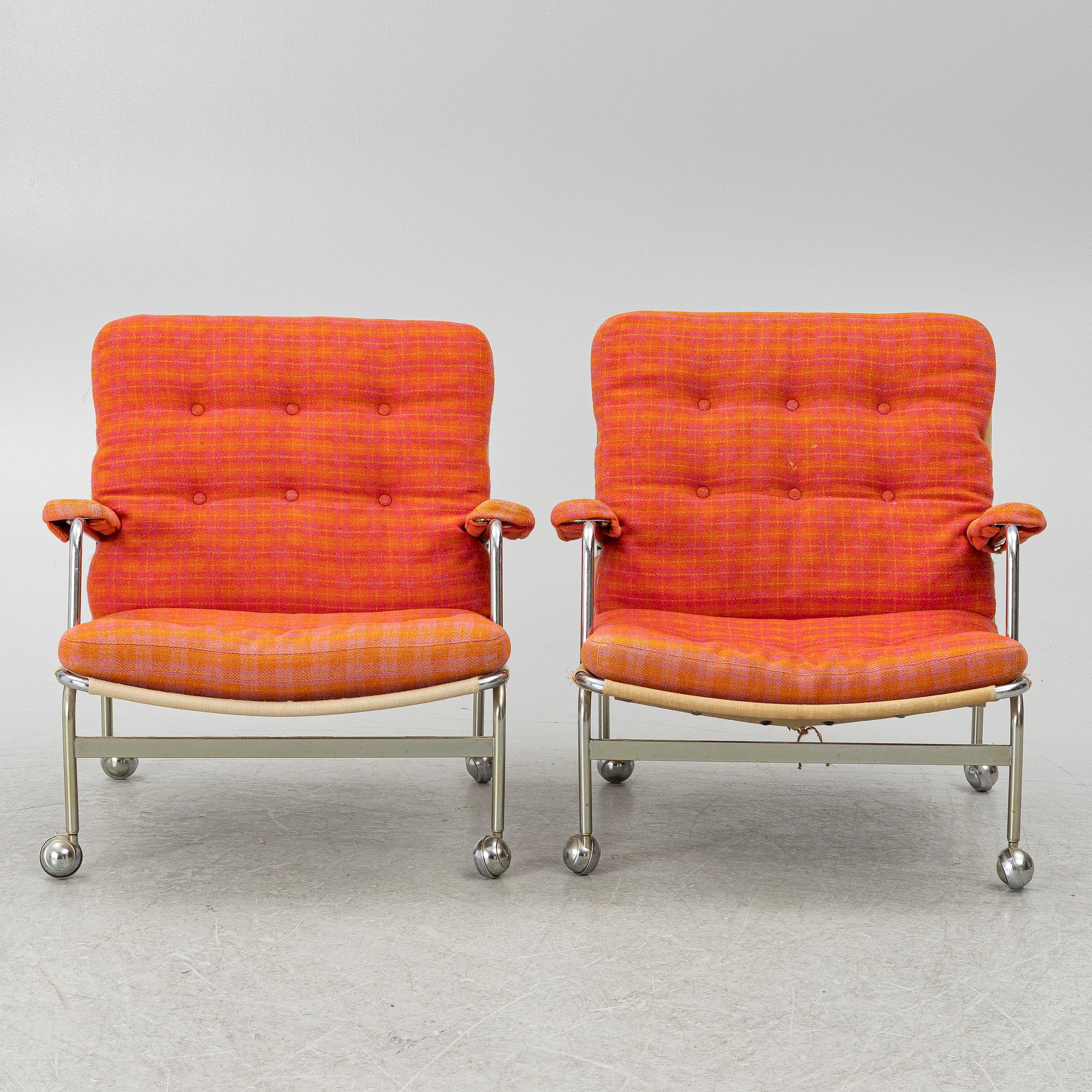 Bruno Mathsson, fåtöljer, ett par, "Karin", Dux, 1970-tal.