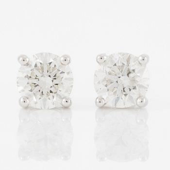 Örhängen, 18K vitguld med briljantslipade diamanter.