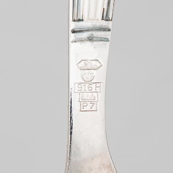 Holger Rasmussen, A 41-piece set of 'Margit' silver cutlery, Hämeenlinna ja Helsinki 1964-68.